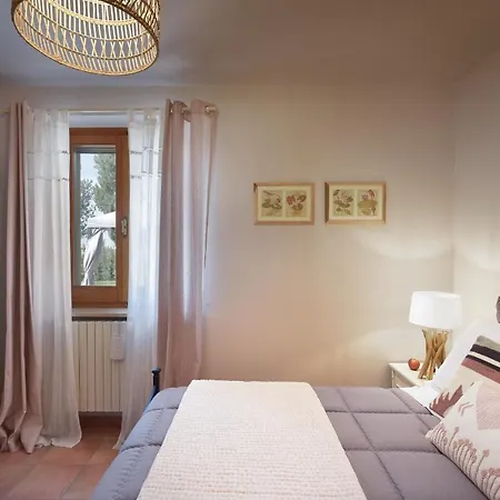 דירה Scarponi אסיסי