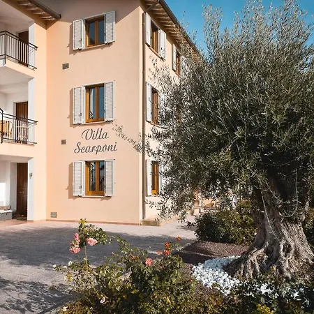 Scarponi 아파트
